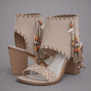 Very Volatile Blush Boho Sandals